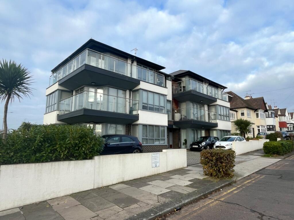 Main image of property: The Ridgeway, Westcliff-on-Sea, Essex, SS0