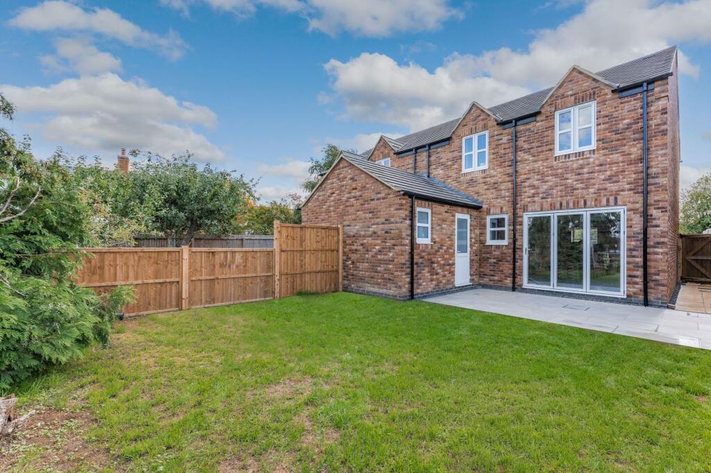 Main image of property: 4 The Old Bowling Green Close, Cold Ashby, Northamptonshire, NN6 6AT