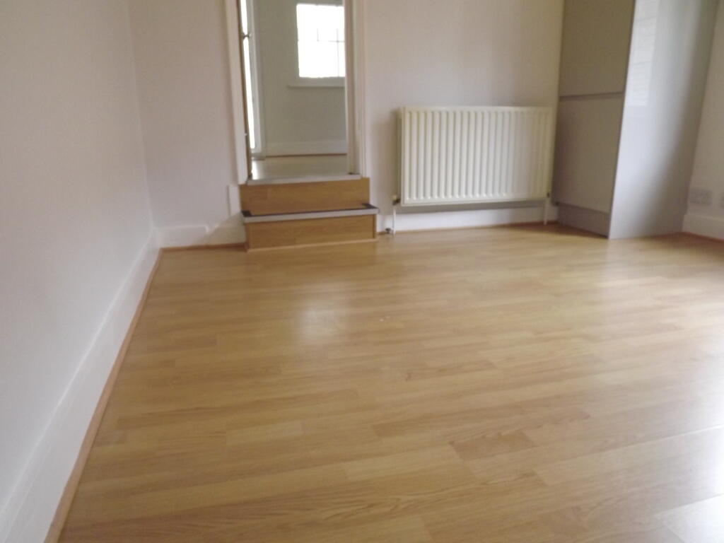 Main image of property: London Road, Westcliff-on-sea, Southend-on-sea