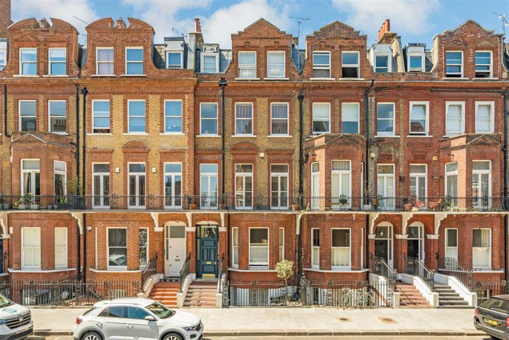 Main image of property: Rosary Gardens, South Kensington