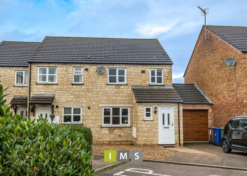 Main image of property: Whimbrel Close, Bicester, OX26