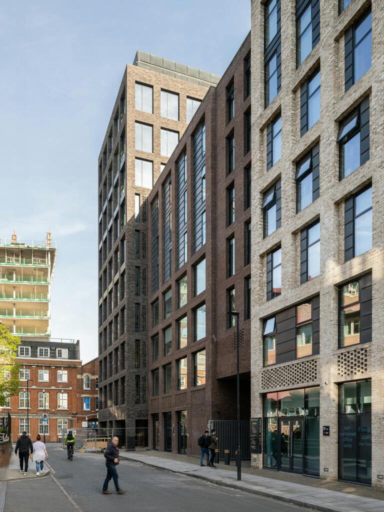 Vauxhall Walk_ Francesco Russo_WebSize_028.jpg
