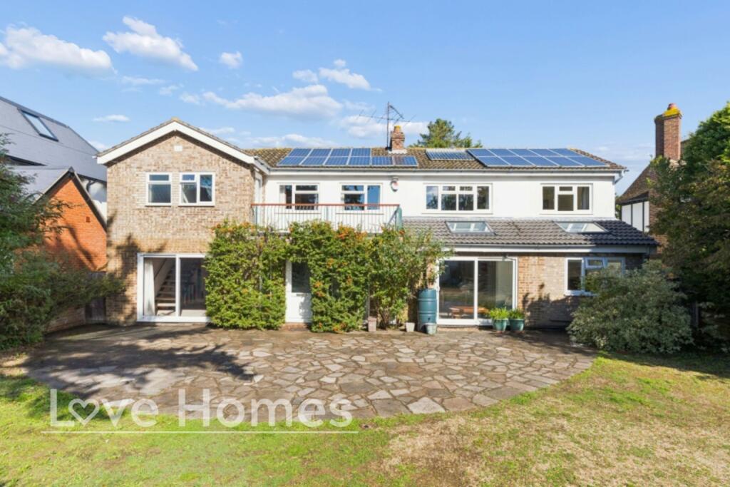 Main image of property: Sharpenhoe Road, Barton-Le Clay, MK45 4SD
