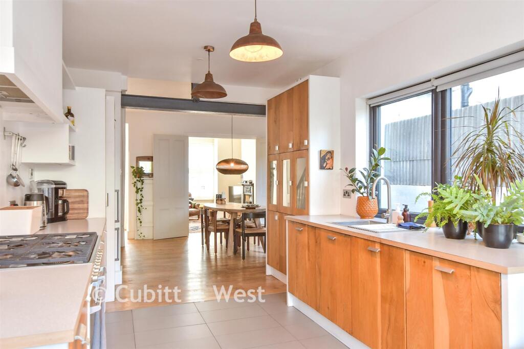 Main image of property: Brading Road, Brighton, East Sussex