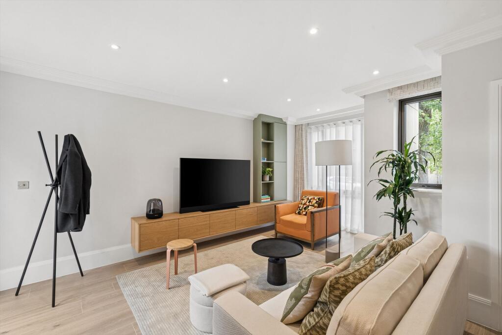 Main image of property: Gilkes Place, London SE21