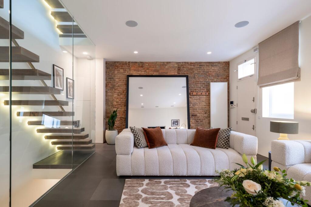 Main image of property: Oldbury Place, London, W1U