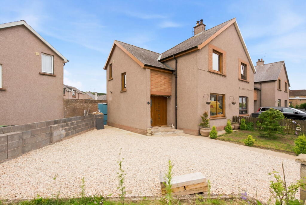 Main image of property: North Burnside Street, Carnoustie, DD7 7BJ