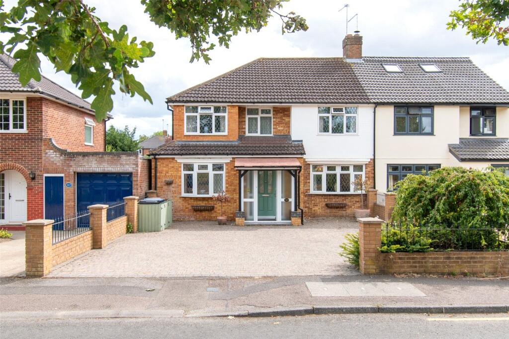 Main image of property: St. Albans Road West, Hatfield, Hertfordshire, AL10