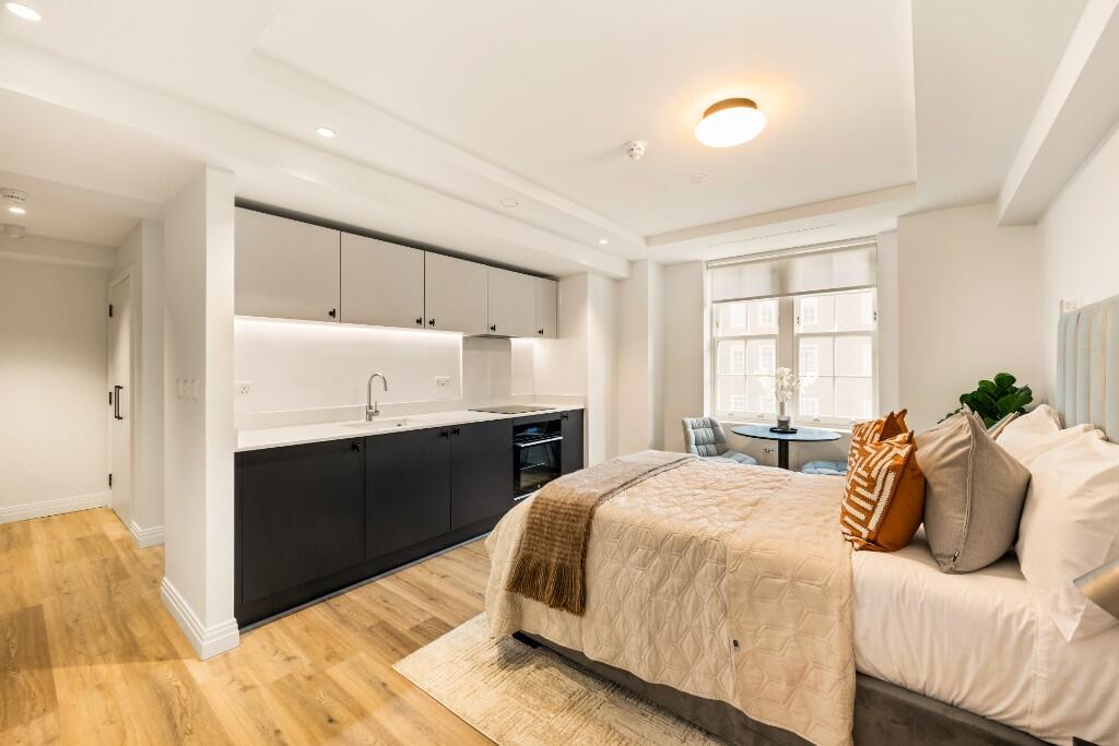 Main image of property: Dolphin Square, London, SW1V