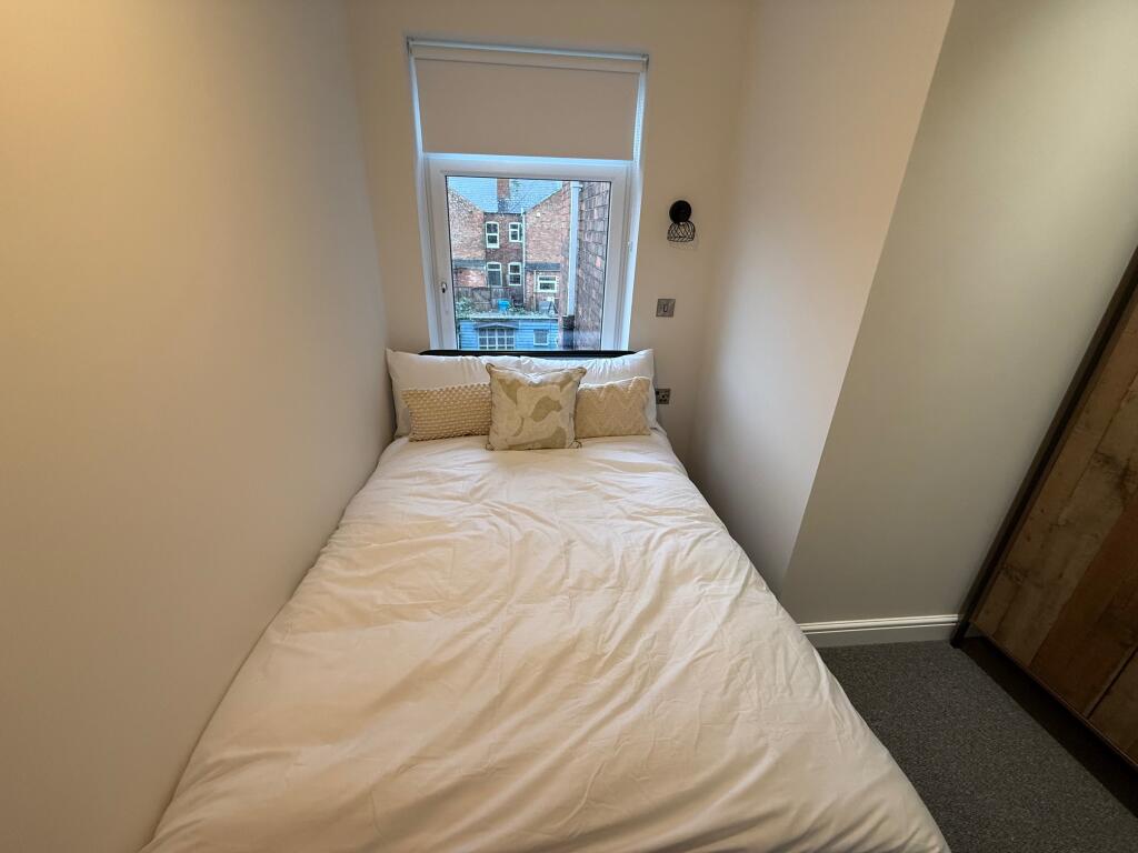 Main image of property: Room 4, Granville Ave 
