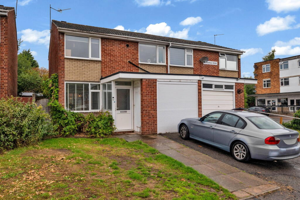 Main image of property: Clarefield Road, Leicester, LE3 6FA