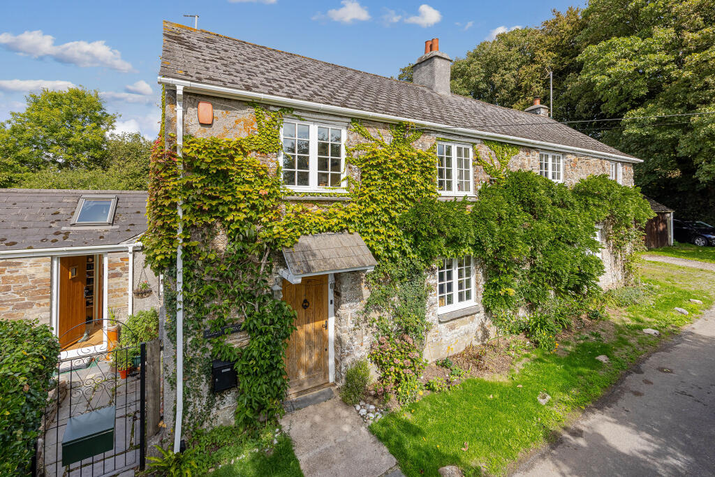 Main image of property: Luson, Yealmpton