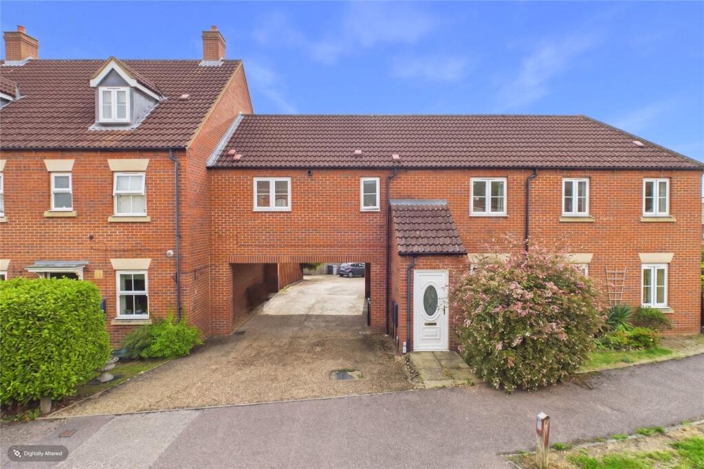 Main image of property: Ironwood Avenue, Desborough, Kettering, Northamptonshire, NN14