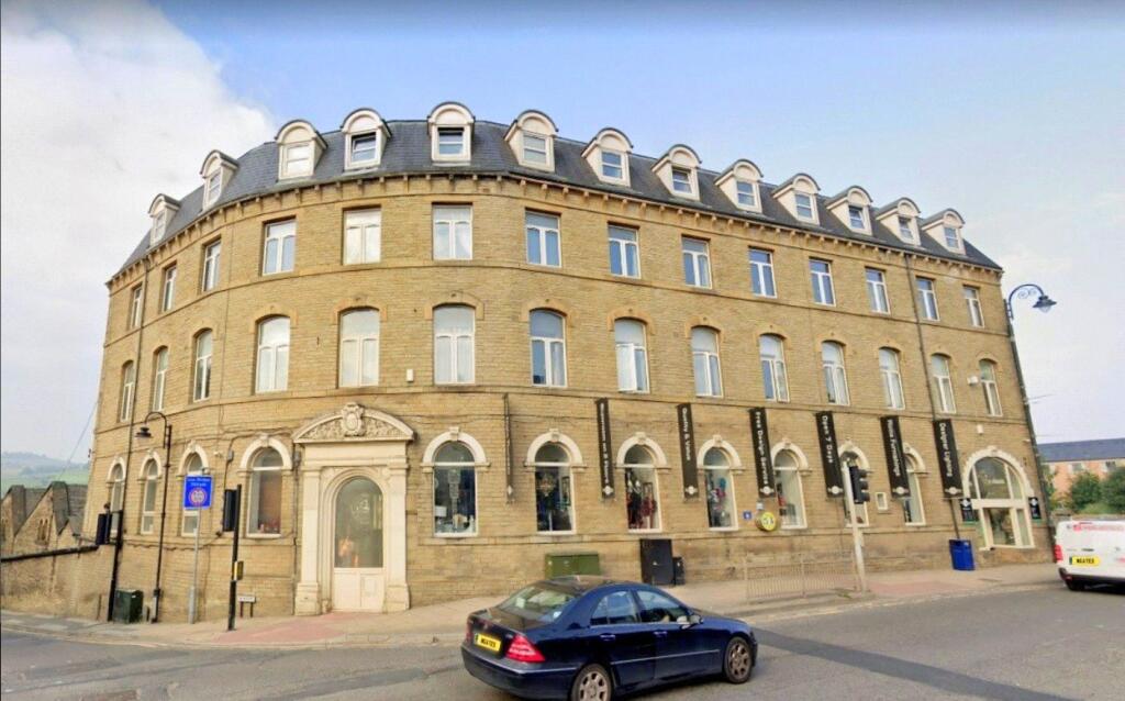 Main image of property: Huddersfield Road, Mirfield, West Yorkshire, WF14