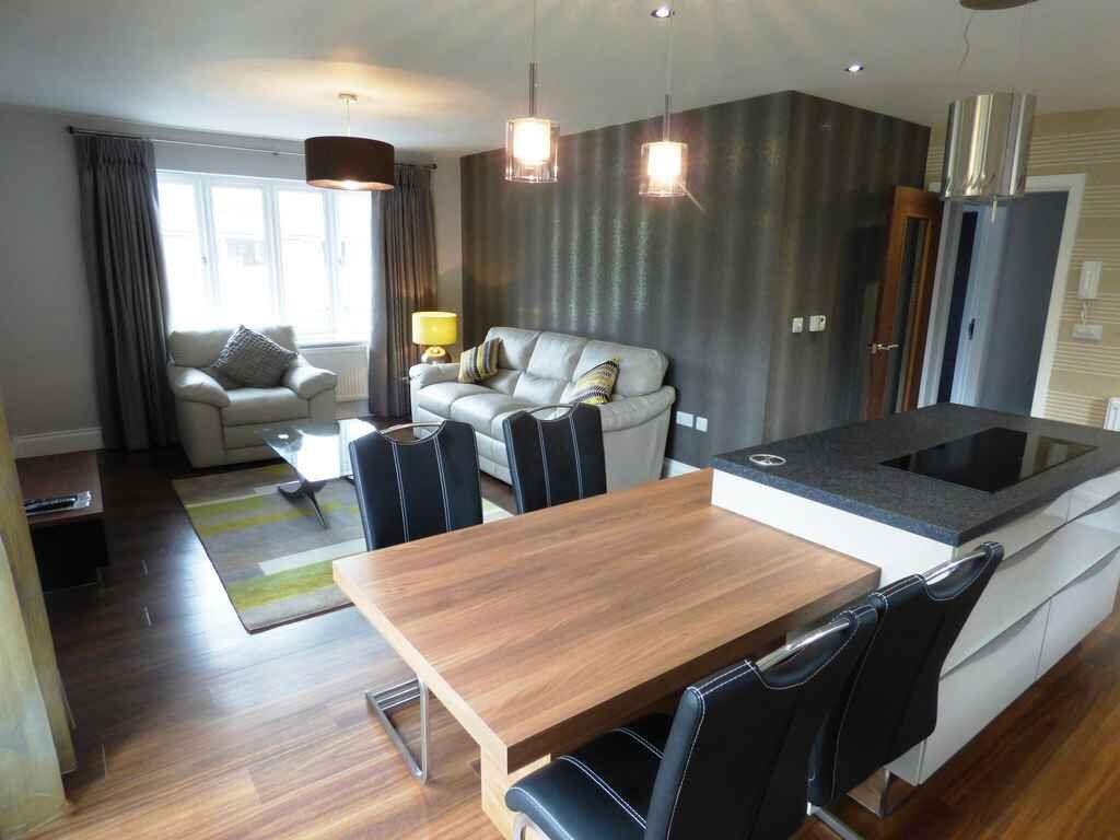 Main image of property: Stanley Apart, 3 The Ave, A/e, SK9 7NJ