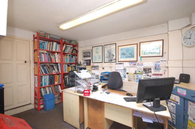Office 1