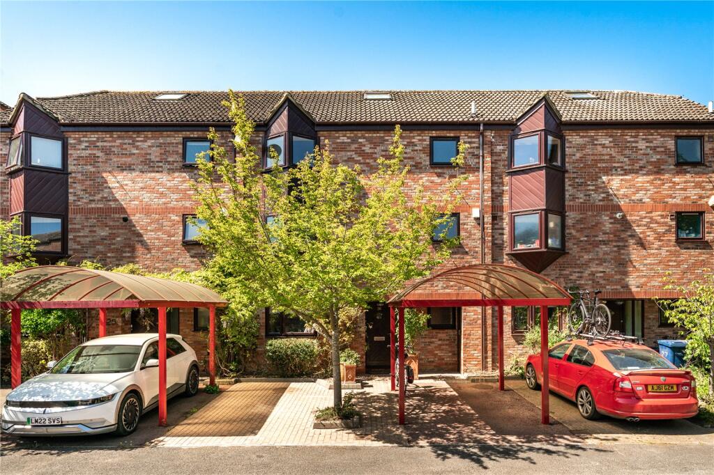 Main image of property: Champneys Walk, Cambridge