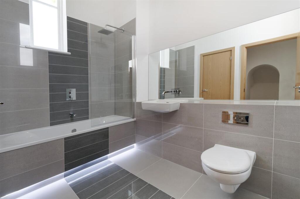 Main image of property: Preston Hall. Aylesford