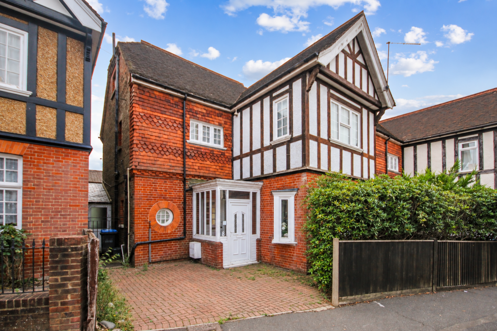 Main image of property: De La Warr Road, East Grinstead, West Sussex
