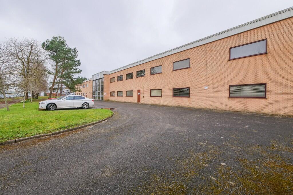 Main image of property: 29 Holton Road, Holton Heath, BH16 6LN