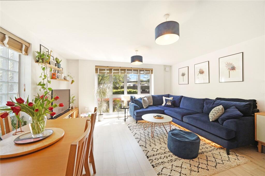 Main image of property: Mapesbury Road, Willesden Green, NW2