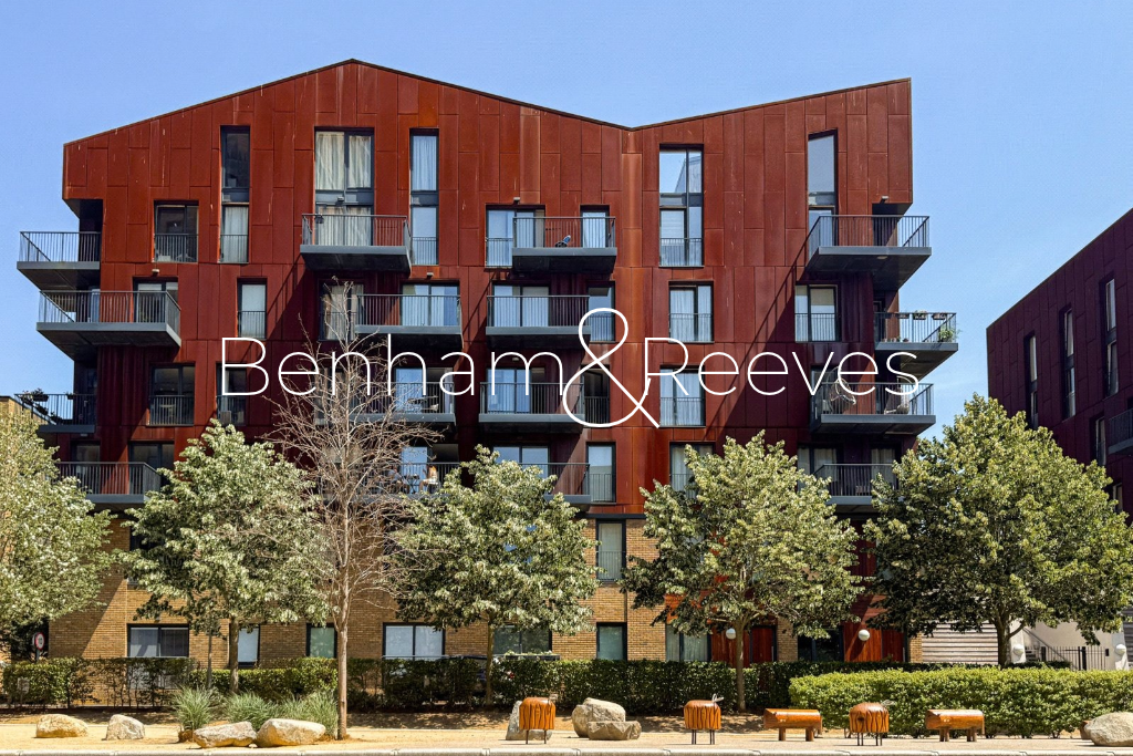 Main image of property: Whiting Way, London, SE16