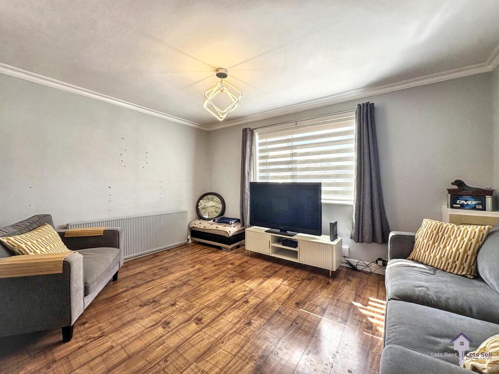 Main image of property: Waterhouse Lane, Southampton, SO15