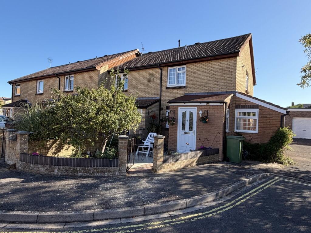 Main image of property: Lidiard Gardens, Southsea, Portsmouth, Hampshire, PO4
