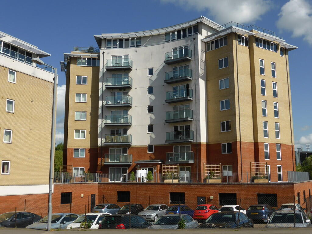 Main image of property: Centrum Court, Ipswich