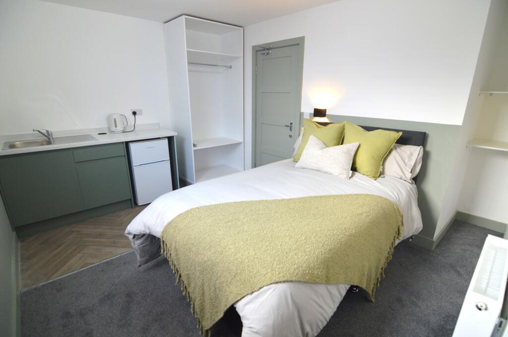 Main image of property: Chantry Lane, Grimsby