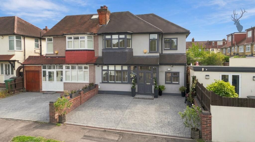 Main image of property: Harold Road, Chingford, E4