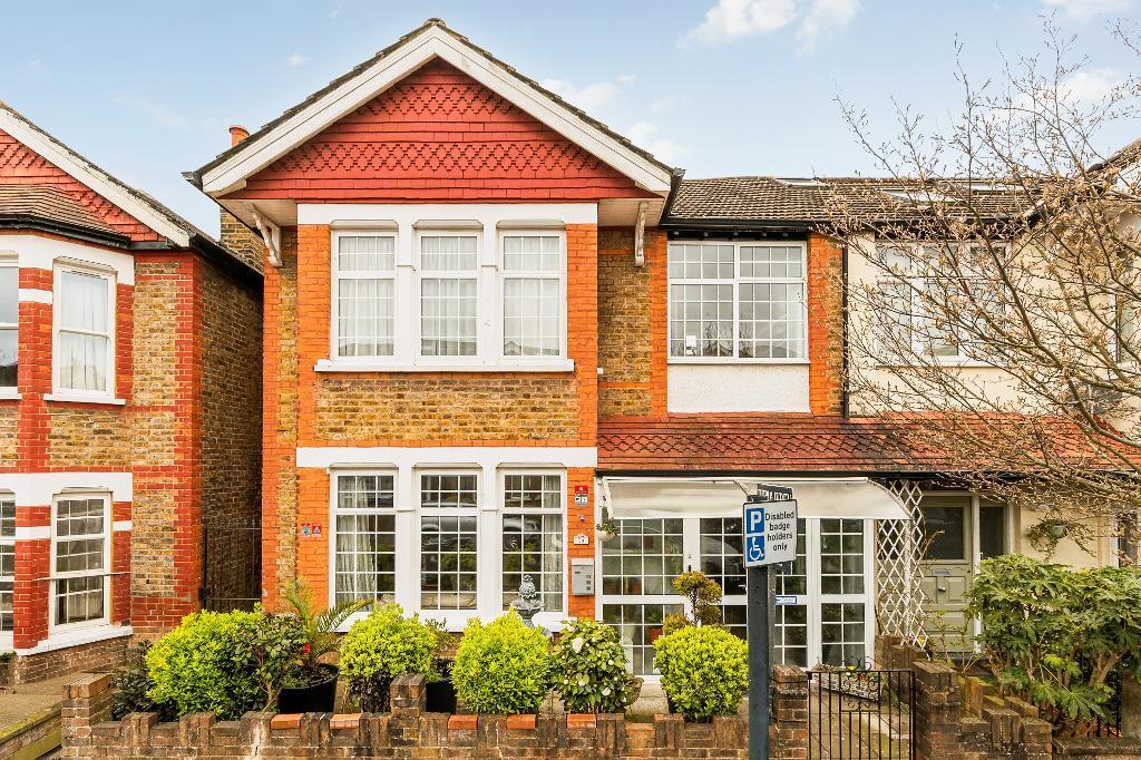 Main image of property: Kingsley Avenue, Ealing, London, W13 0EG
