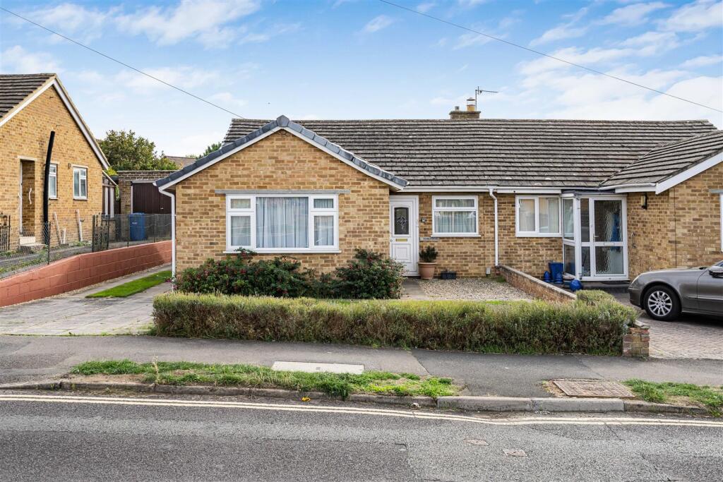 Main image of property: Rowan Road, Bicester