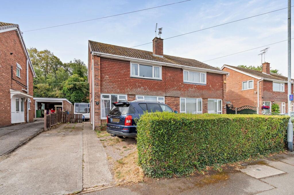 Main image of property: Welwyn Close, Grantham, Lincolnshire