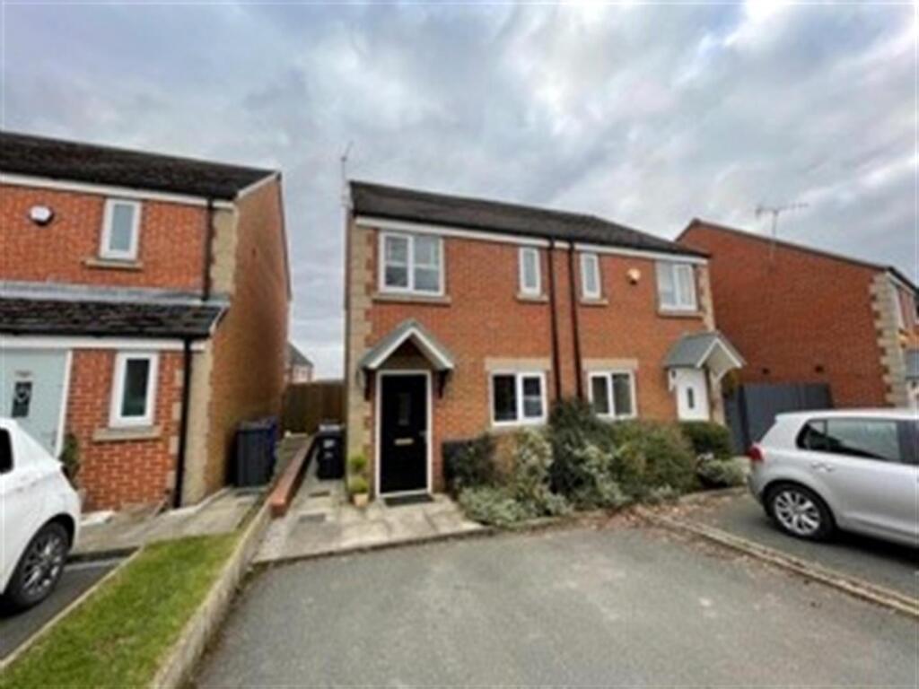 Main image of property: Howard Street, Stalybridge, Cheshirie, SK15 3ER
