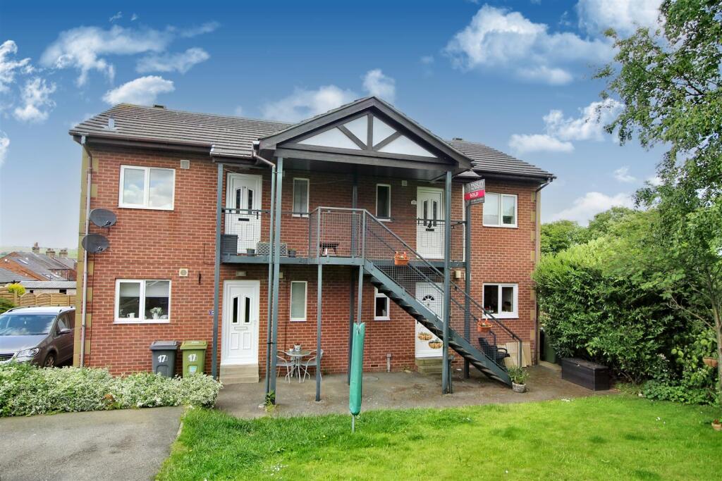 Main image of property: Smithy Lane, Skelmanthorpe, Huddersfield, HD8 9FG