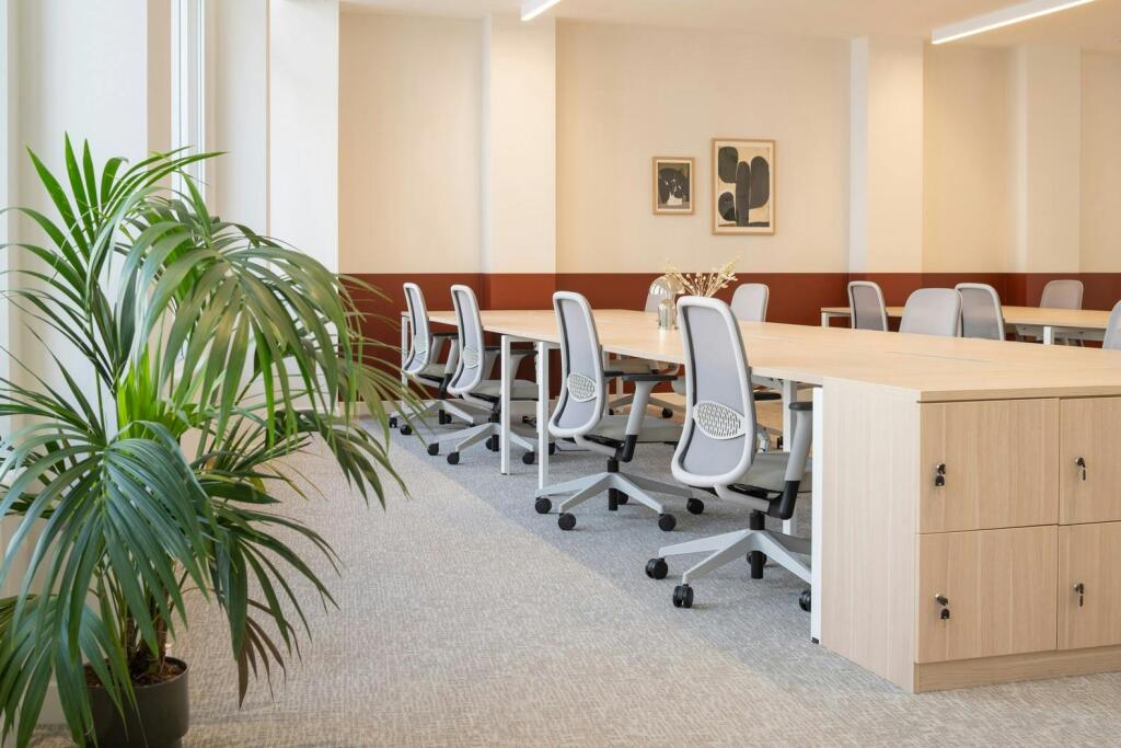 Main image of property: 45 Ludgate Hill, St Pauls, EC4M 7JU