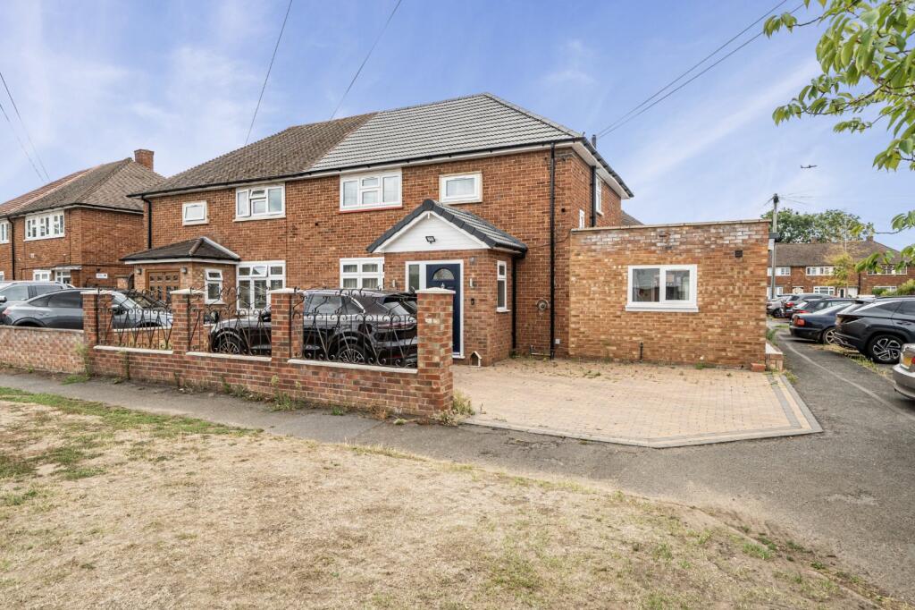 Main image of property: Nash Road, Langley, Berkshire, SL3