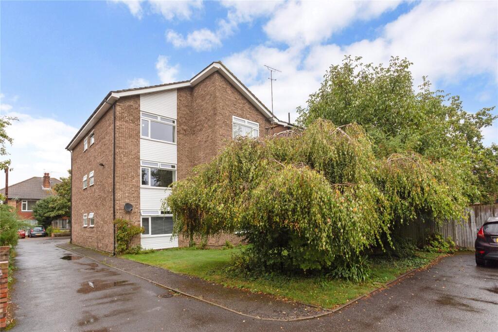 Main image of property: Lime Grove, New Malden, KT3