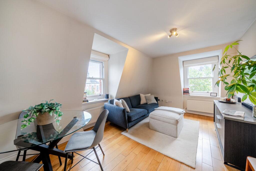 Main image of property: East Hill, London, SW18