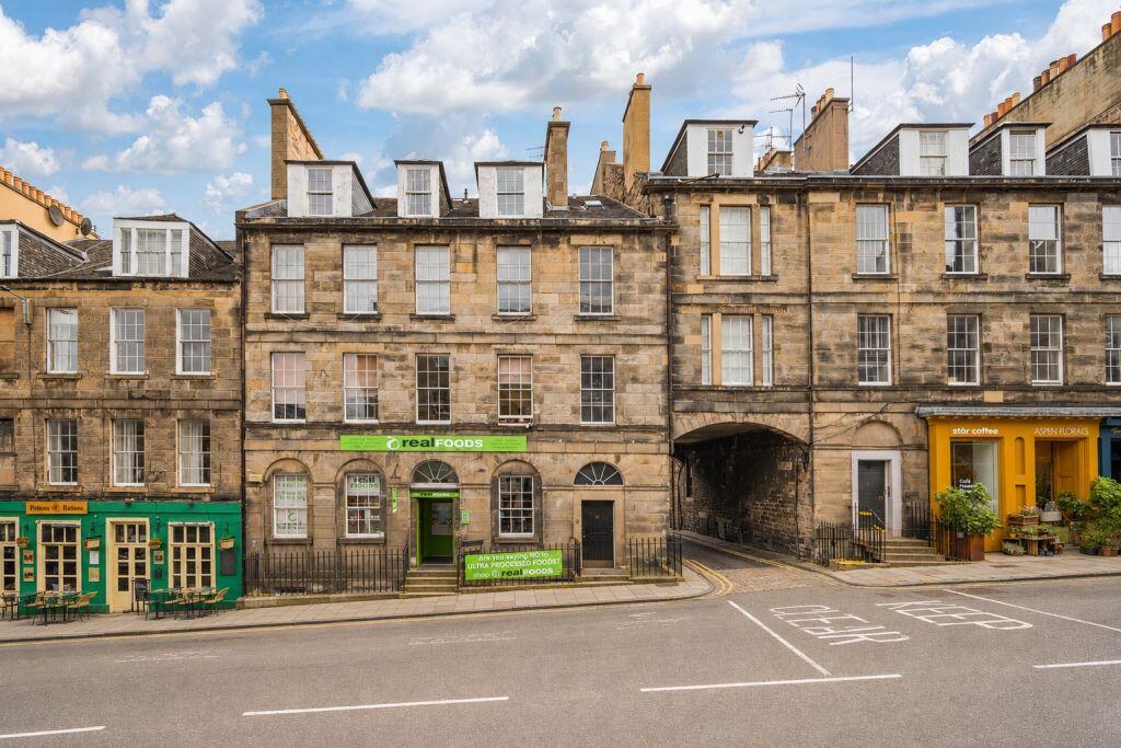 Main image of property: 35 (3F1) Broughton Street, Edinburgh, EH1 3JU