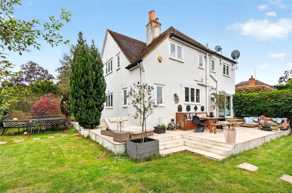 Main image of property: Charters Road, Sunningdale, Berkshire, SL5