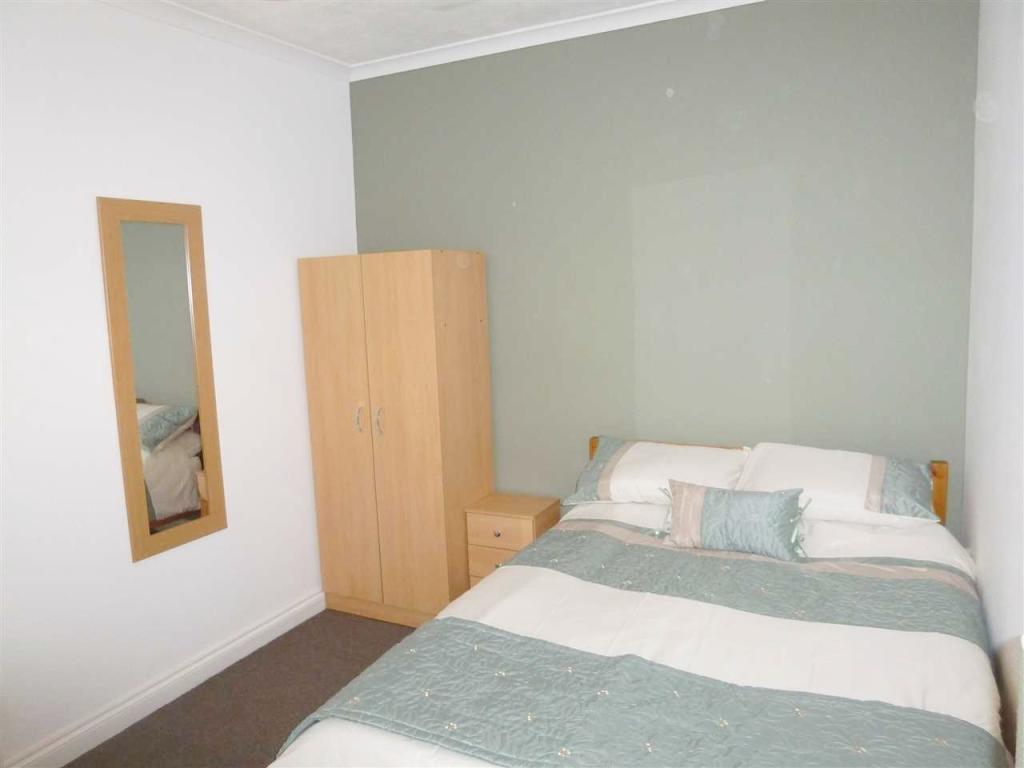 Main image of property: 51 Canwick Road, Lincoln, Lincolnshire, LN5 8HE