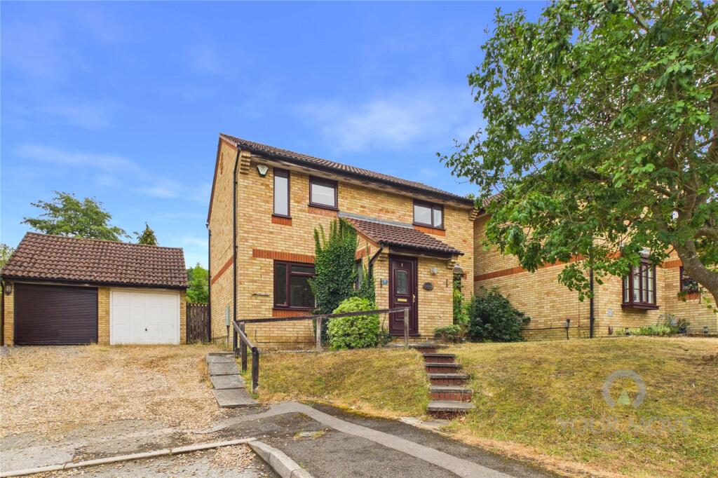 Main image of property: Crestwood Gardens, Northampton, NN3