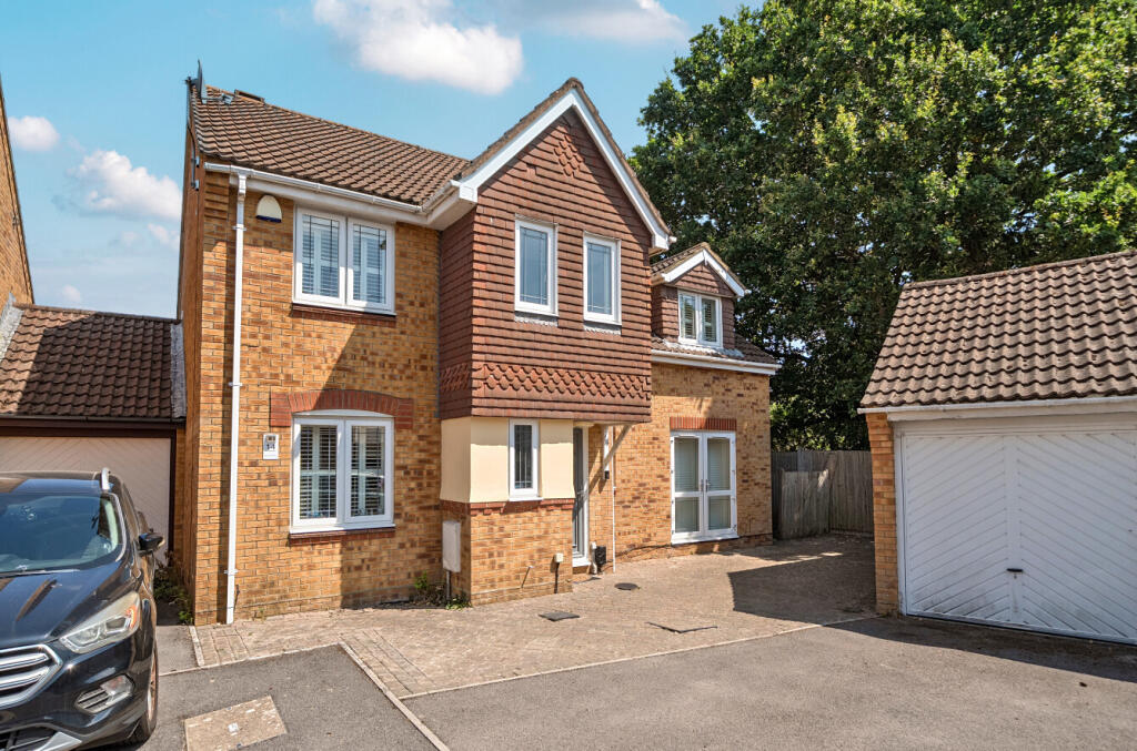 Main image of property: Fern Drive, Havant, Hampshire, PO9