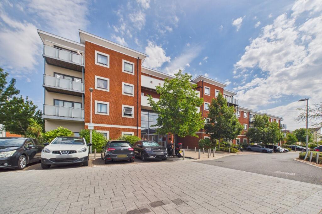 Main image of property: Heron House, Rushley Way, Reading, Berkshire, RG2