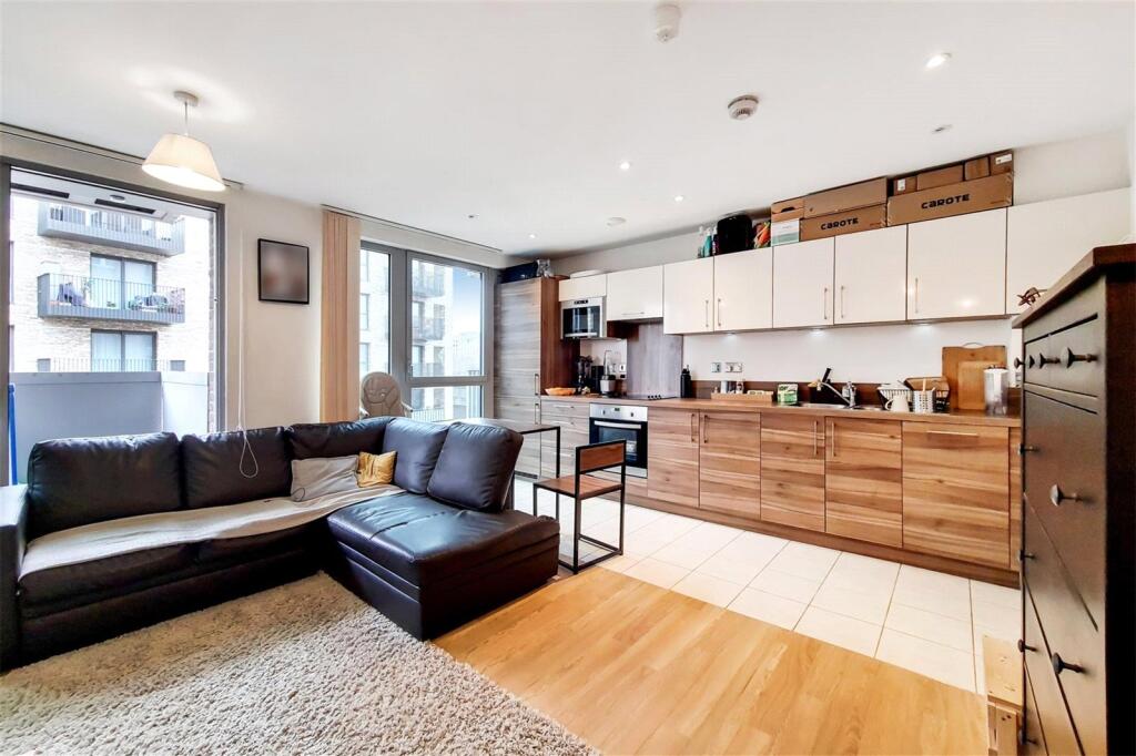 Main image of property: Heron Place, Silvertown