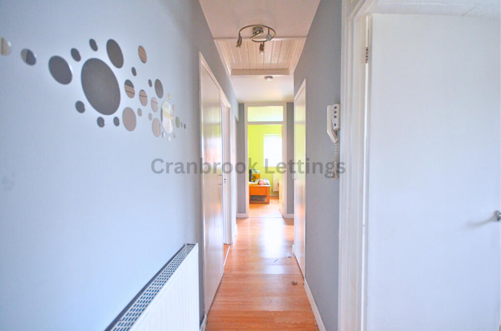 Main image of property: Tennyson Avenue, E12