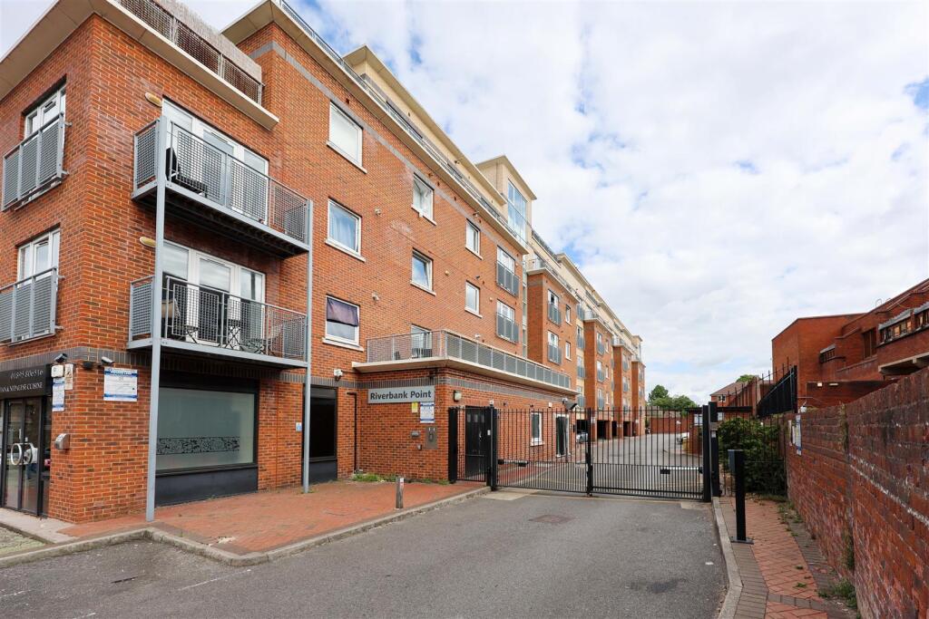 Main image of property: Riverbank Point, Uxbridge, UB8