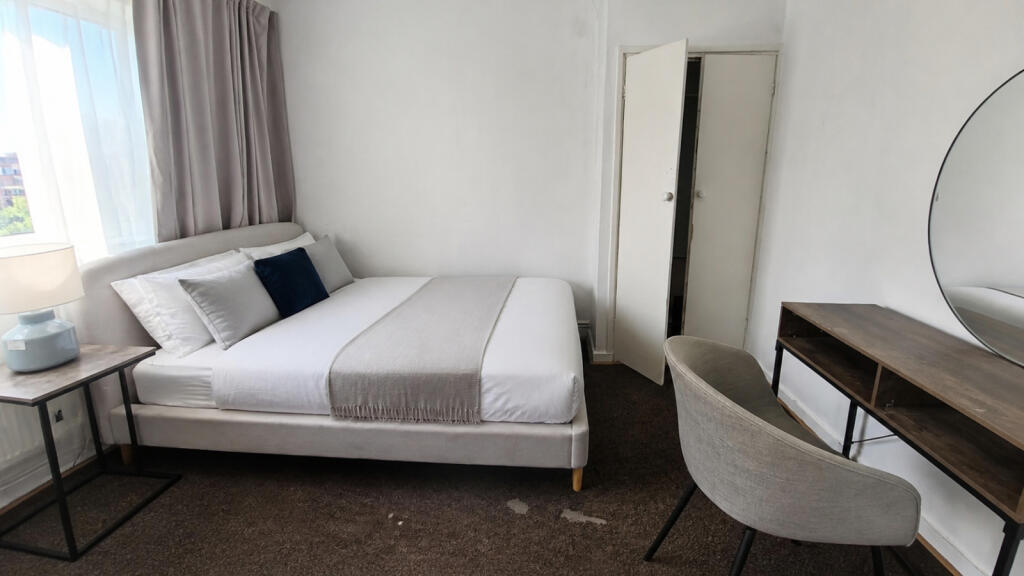 Main image of property: Coville Estate, N1